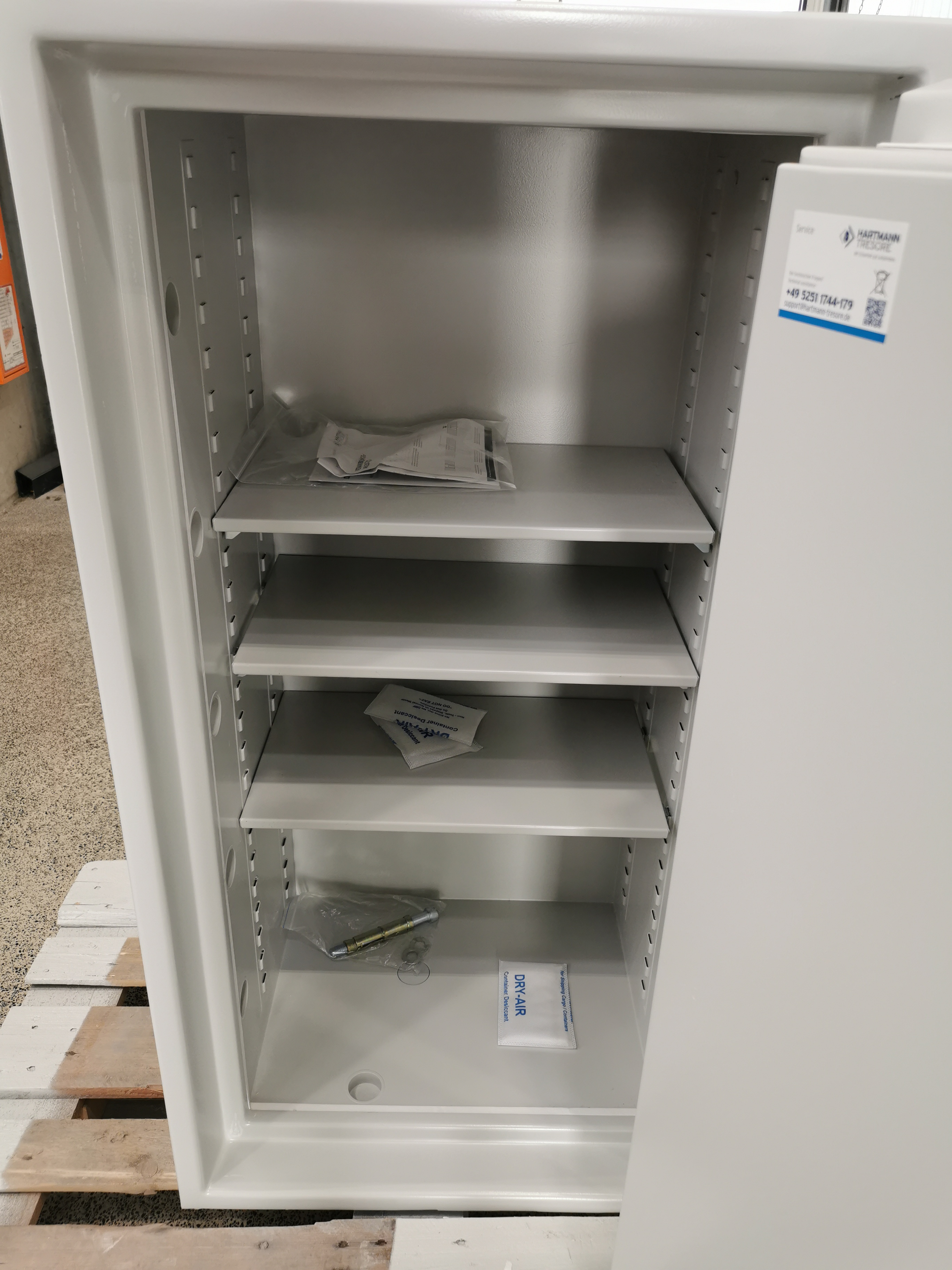 Leon-2-500