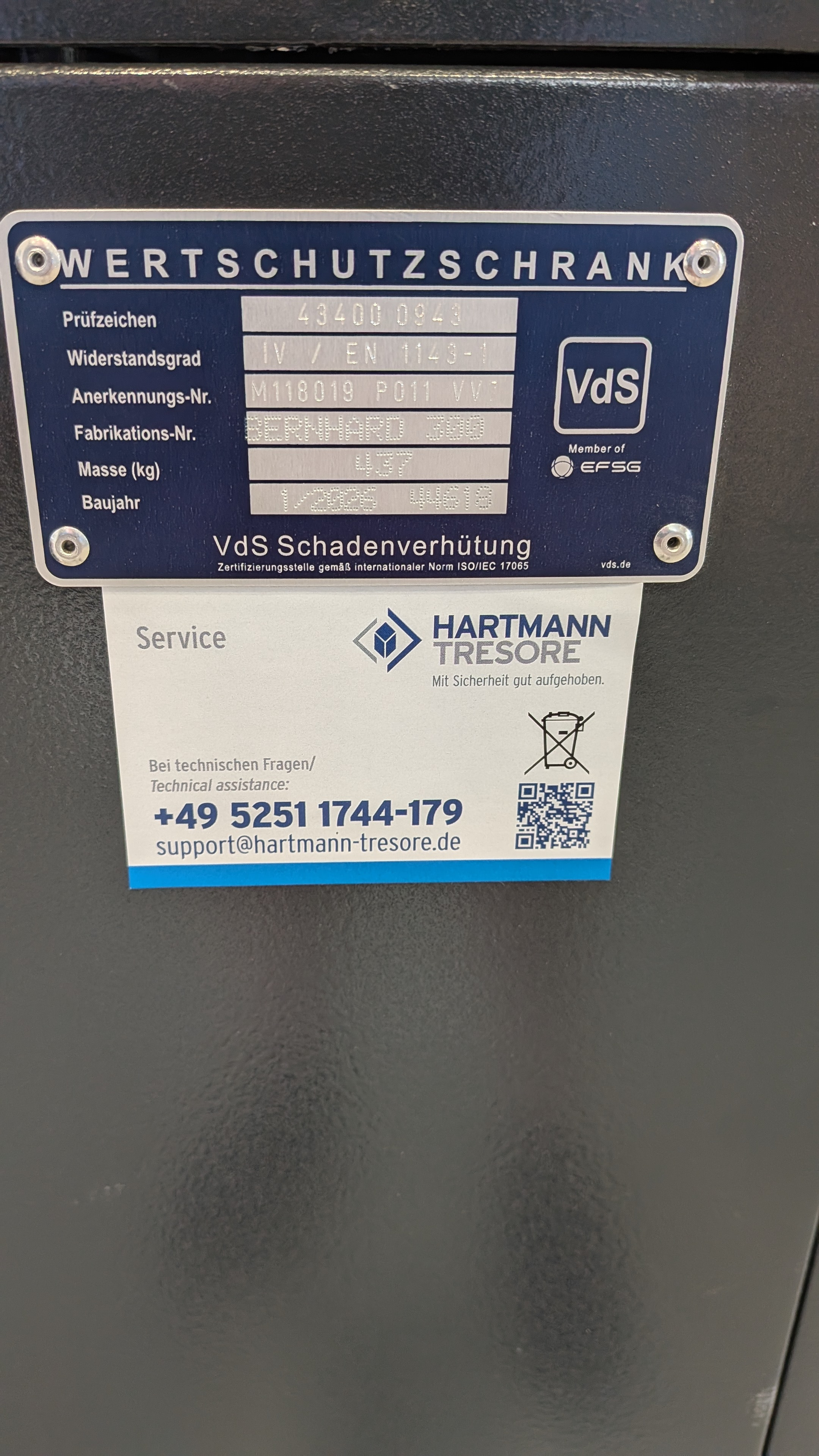 Bernhard 300