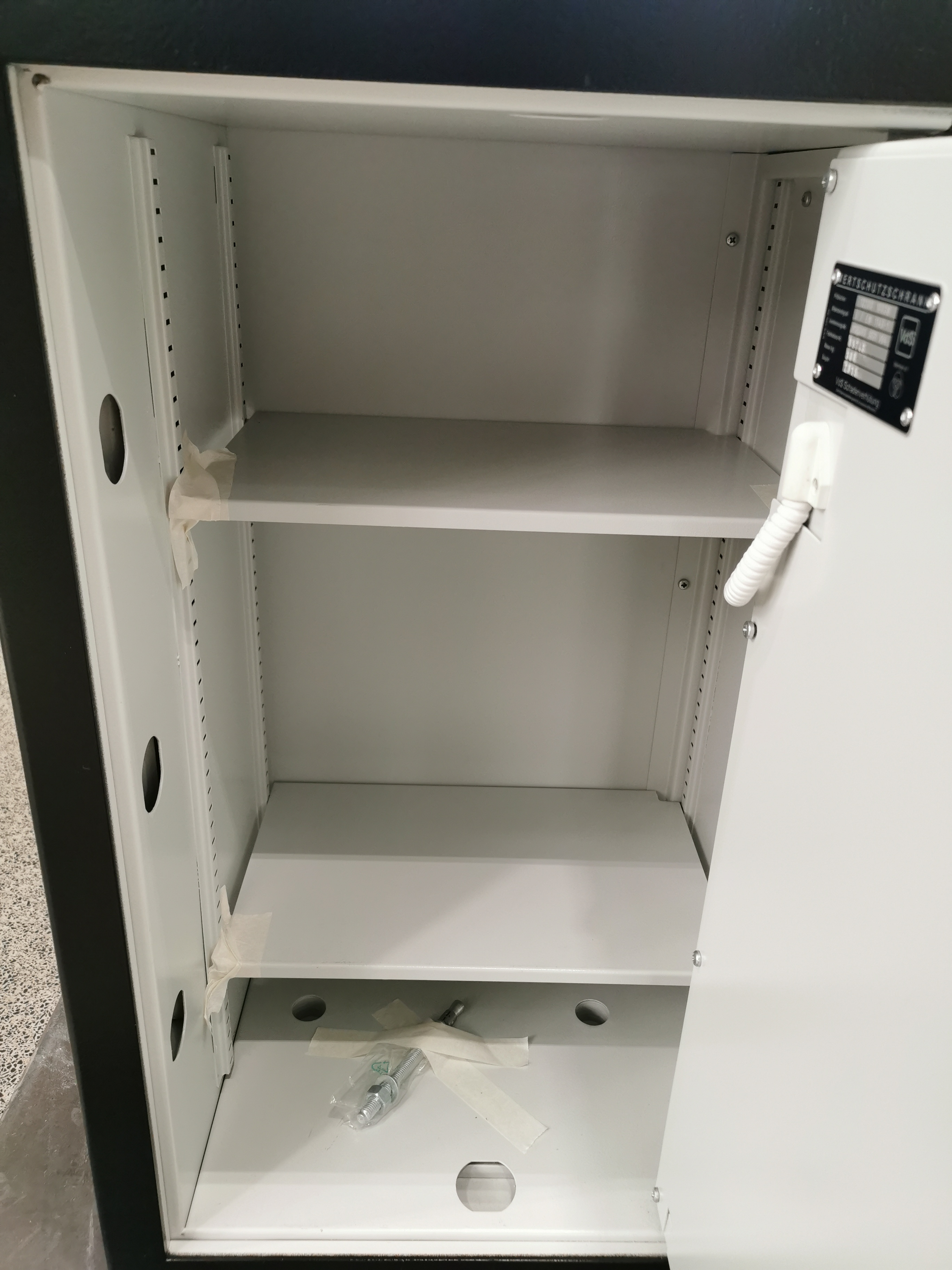 F 104-05/3 ES FP